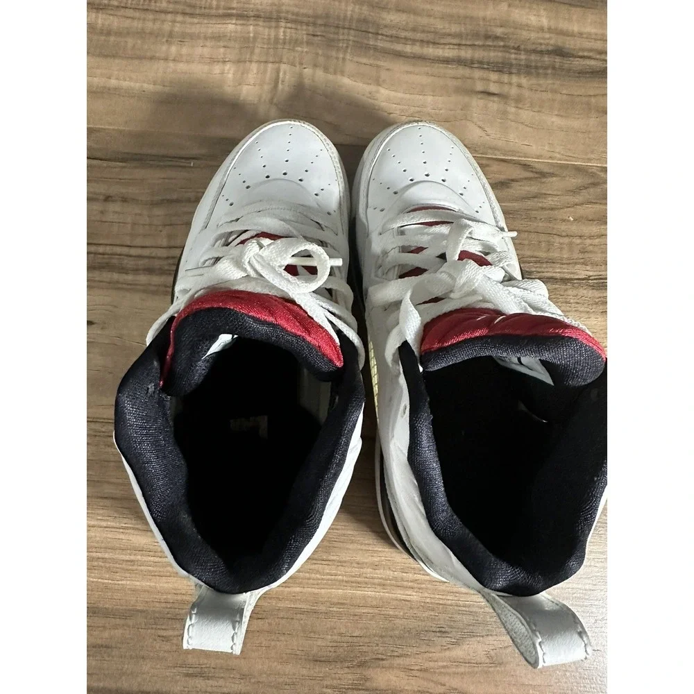 Jordan Flight 9 Youth Size 5.5Y‎ Sneakers White/ Red  654975-101